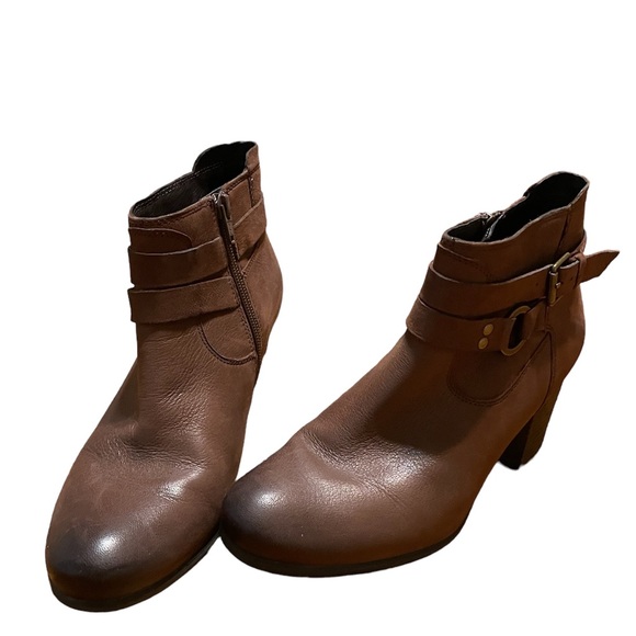 Josef Seibel Shoes Josef Seibel Boots Size 39 Poshmark